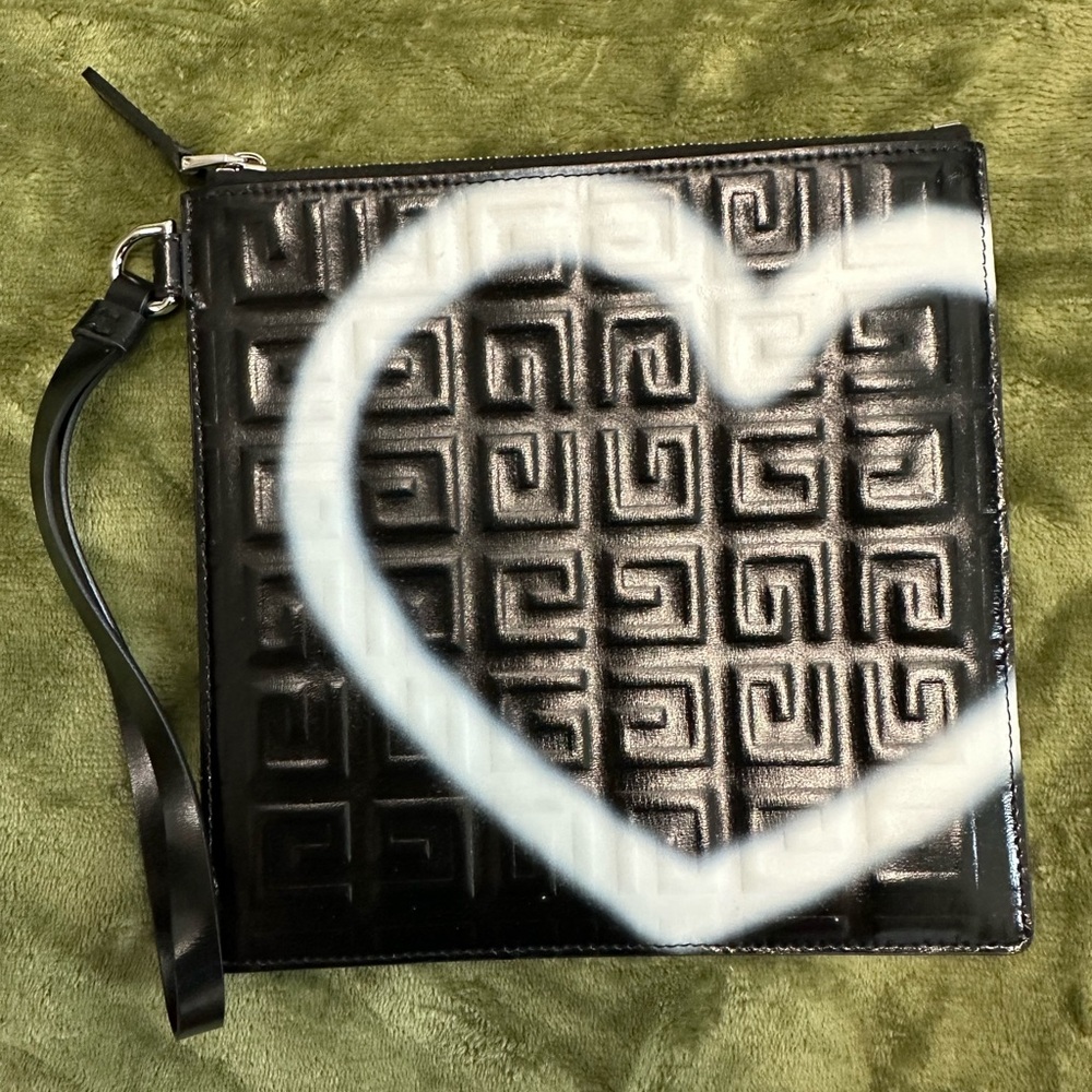 Givenchy Black Leather Pouch - Picture 5 of 7